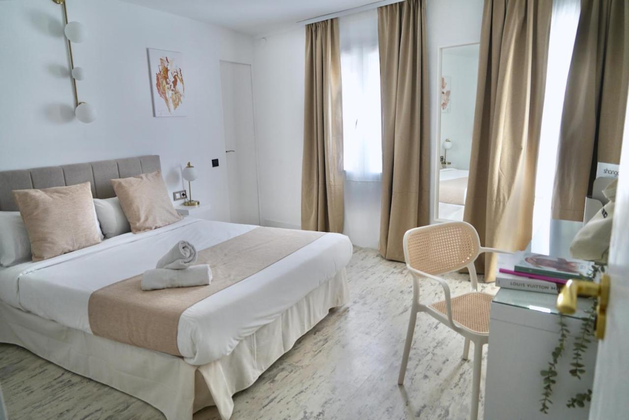 Aldara Sitges Hotel Екстериор снимка