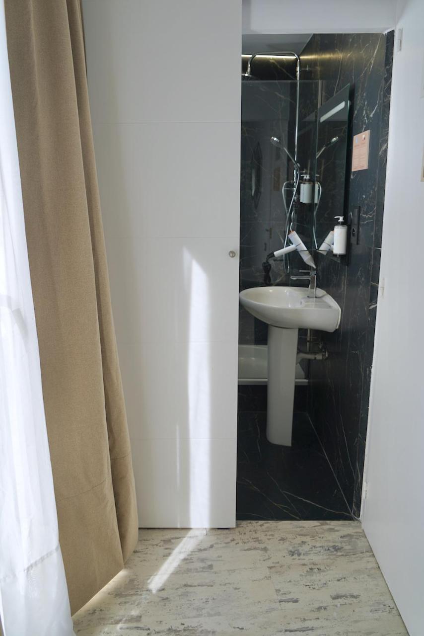 Aldara Sitges Hotel Екстериор снимка
