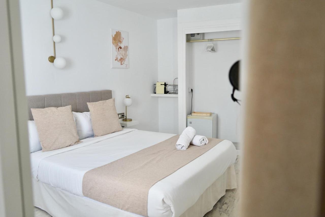Aldara Sitges Hotel Екстериор снимка